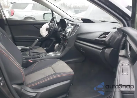 2019 Subaru Crosstrek 2.0I Premium из США, поврежденный, VIN JF2GTACC6K8369579